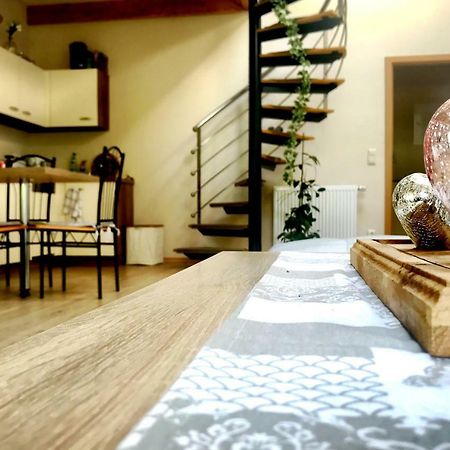 Ferienwohnung Am Nuerburgring/Wintersport Arft Acht ภายนอก รูปภาพ